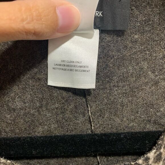 Jones New York Womens Wool Blend Animal Print Poncho Cape One Size Boho - Picture 8 of 9